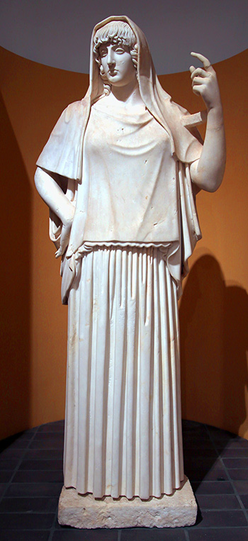 Hestia Statue