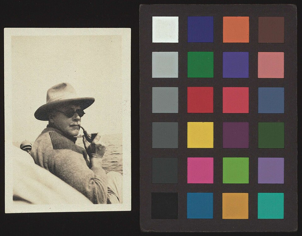 Carl Gustav Jung, circa 1921. Basel University Library, UBH Portr BS Jung CG 1875, 6