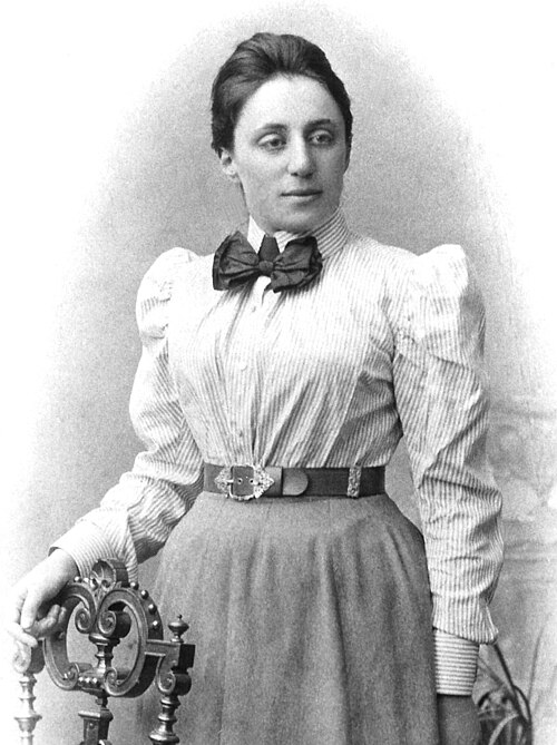 Emmy Noether, photographed around 1900; later crop