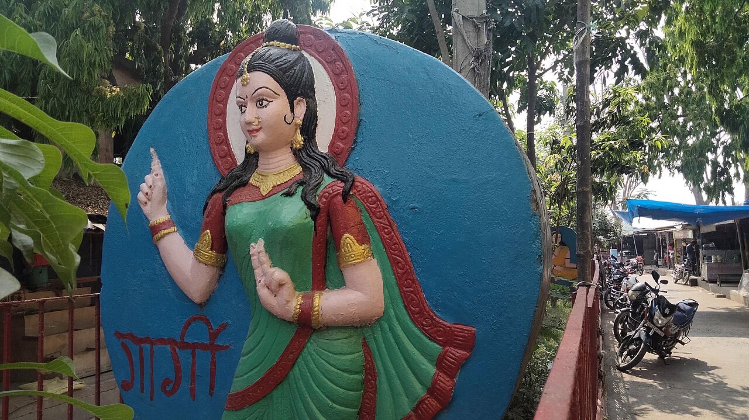 Statue identified as Gārgī in the Uchchaith Bhagawati Mandir complex, photographed by Sntshkumar750 in 2025. A modern commemorative representation, not an ancient likeness